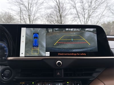 2025 Toyota Crown Signia Limited