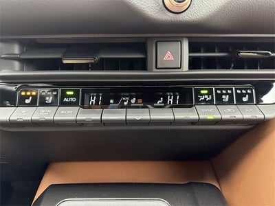 2025 Toyota Crown Signia Limited