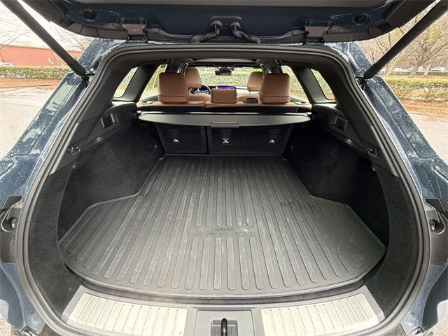 2025 Toyota Crown Signia Limited