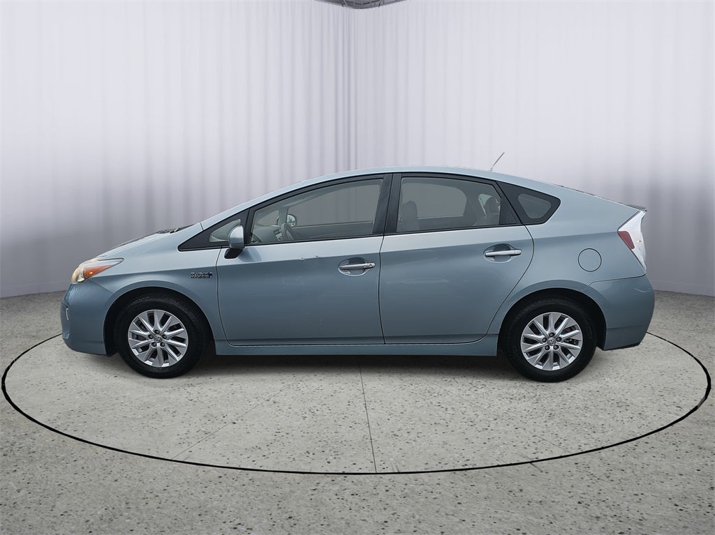 2014 Toyota Prius Plug-in Base