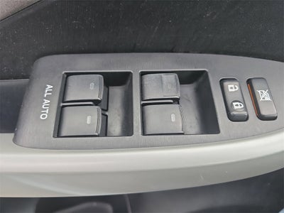 2014 Toyota Prius Plug-in Base