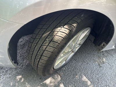2014 Toyota Prius v Three