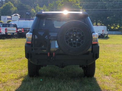 2022 Toyota 4Runner TRD Off-Road