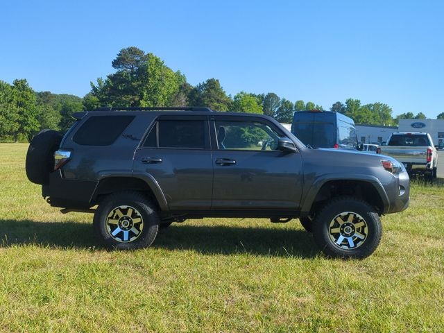 2022 Toyota 4Runner TRD Off-Road