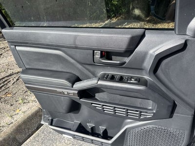 2025 Toyota 4Runner i-FORCE MAX Hybrid TRD Off Road