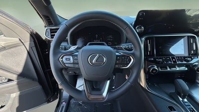 2025 Lexus LX 700h Overtrail