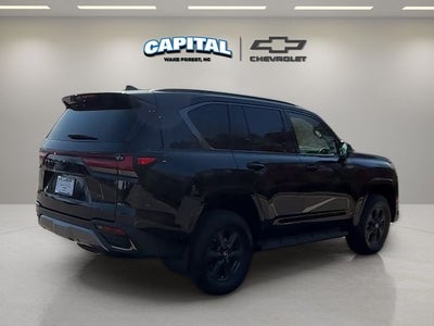 2025 Lexus LX 700h Overtrail