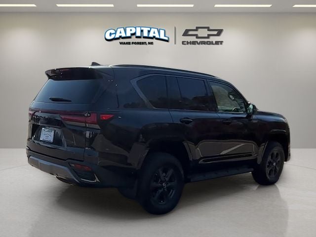 2025 Lexus LX 700h Overtrail