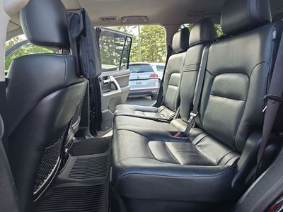 2017 Toyota Land Cruiser Base