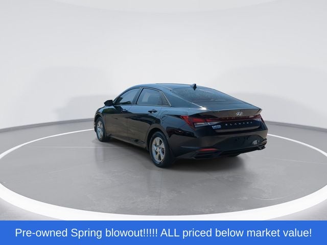 2023 Hyundai Elantra SE