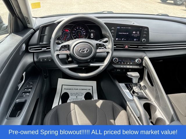 2023 Hyundai Elantra SEL