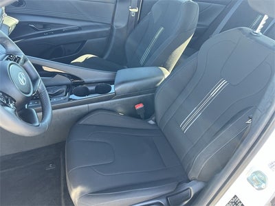 2025 Hyundai Elantra Hybrid SEL Sport
