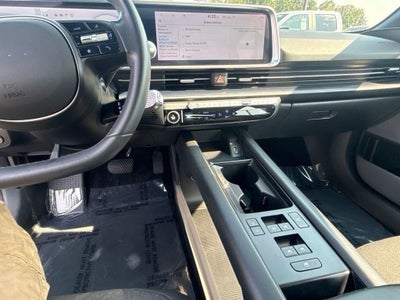 2023 Hyundai IONIQ 6 SE Standard Range