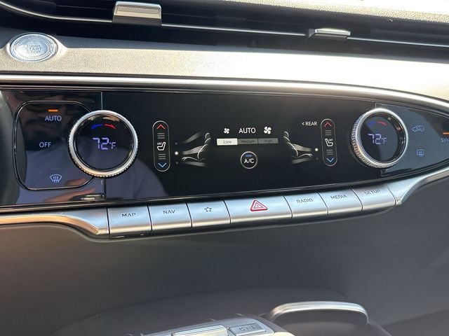 2022 Genesis GV70 2.5T