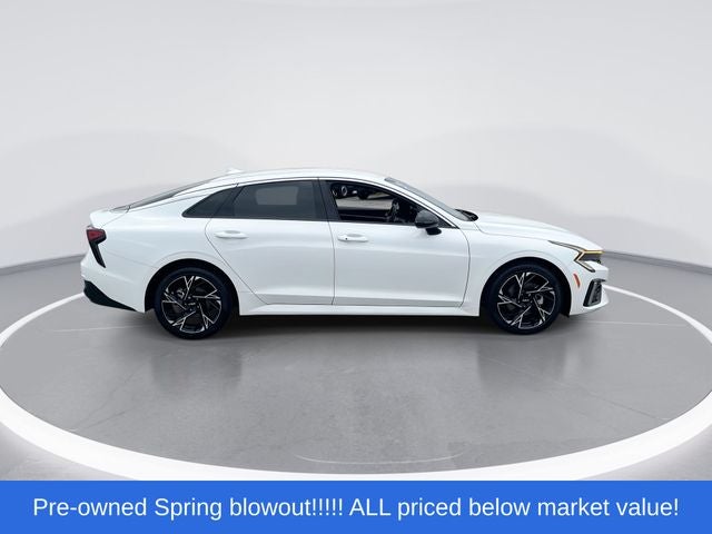 2025 Kia K5 GT-Line