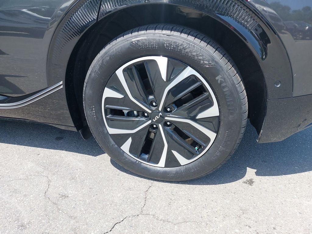2023 Kia EV6 Wind LONG RANGE RWD