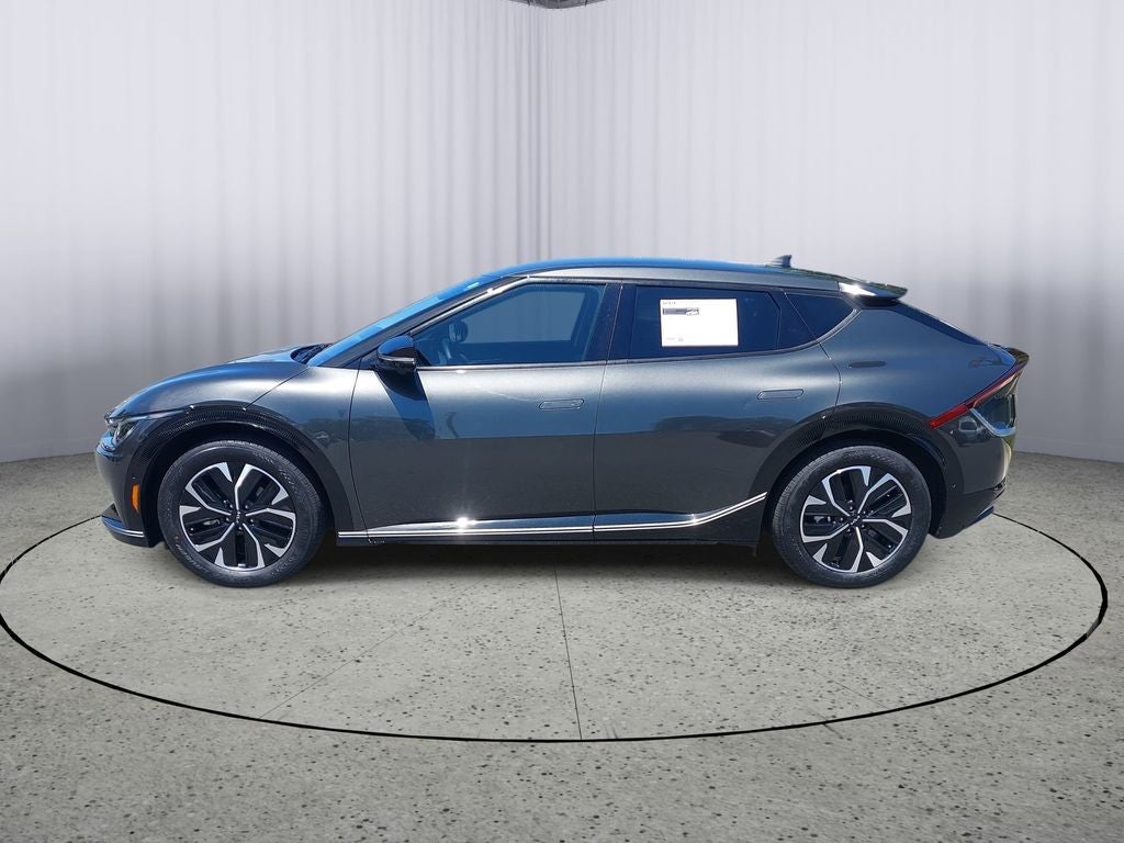 2023 Kia EV6 Wind LONG RANGE RWD