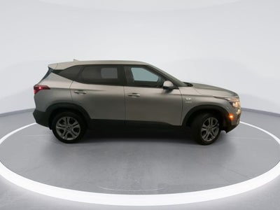 2023 Kia Seltos LX