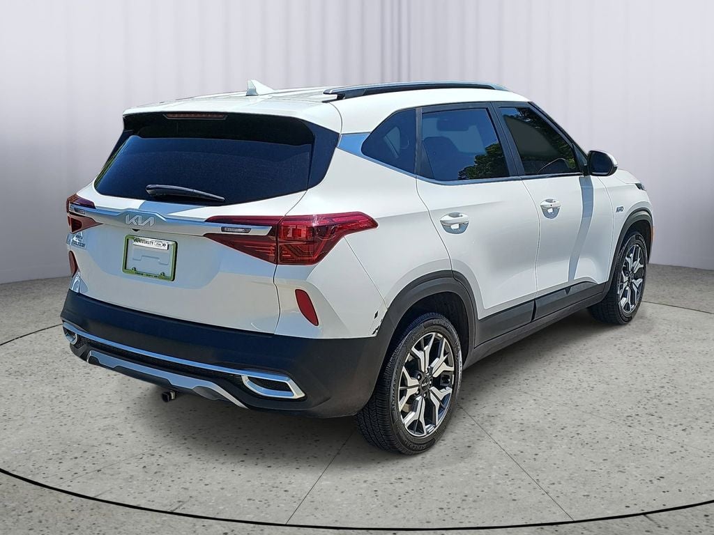 2022 Kia Seltos EX