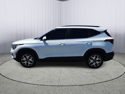 2022 Kia Seltos EX