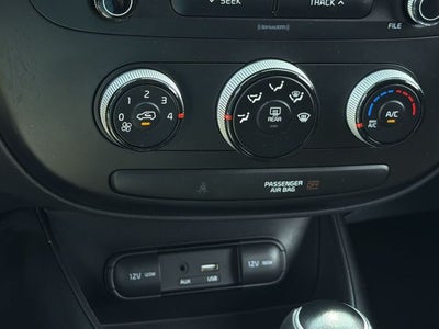 2017 Kia Soul Base