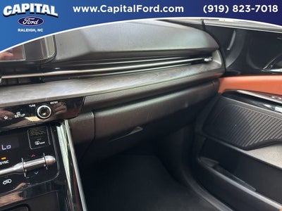 2024 Kia Carnival SX