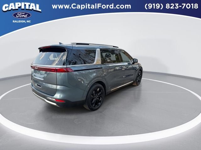 2024 Kia Carnival SX
