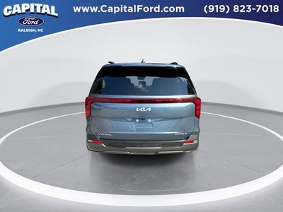 2025 Kia Carnival SX