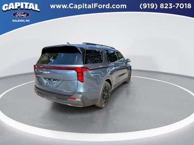 2025 Kia Carnival SX