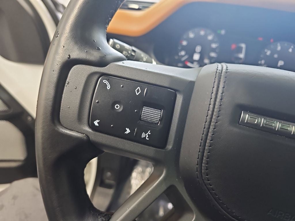 2023 Land Rover Defender 130 X-Dynamic SE