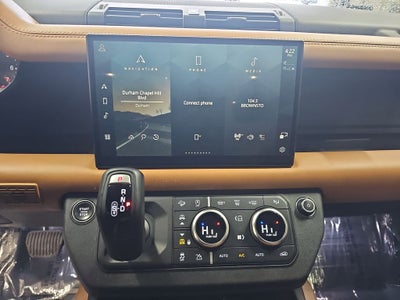 2023 Land Rover Defender 130 X-Dynamic SE