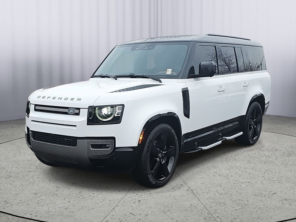 2023 Land Rover Defender 130 X-Dynamic SE