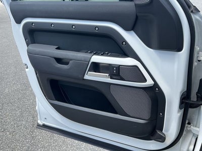 2023 Land Rover Defender 110 S