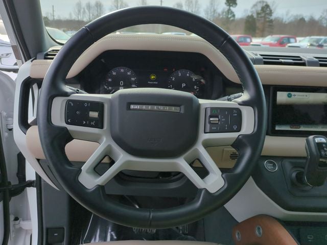 2023 Land Rover Defender 110 SE