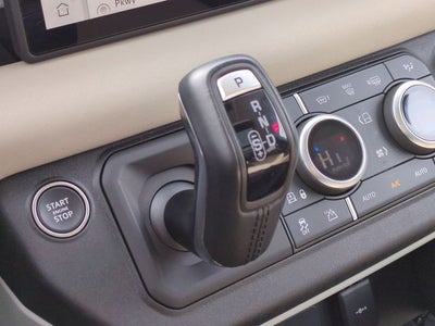 2023 Land Rover Defender 110 SE