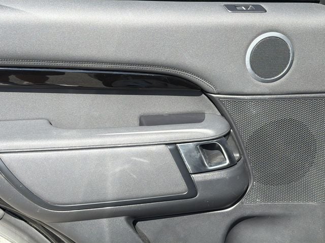 2024 Land Rover Discovery S