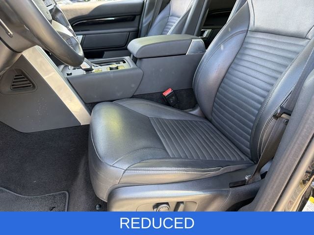 2024 Land Rover Discovery S
