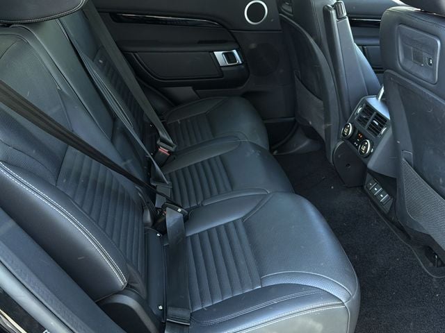 2024 Land Rover Discovery S