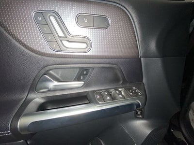 2023 Mercedes-Benz GLB GLB 250