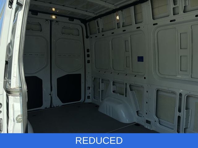 2025 Mercedes-Benz Sprinter 2500 Cargo 144 WB