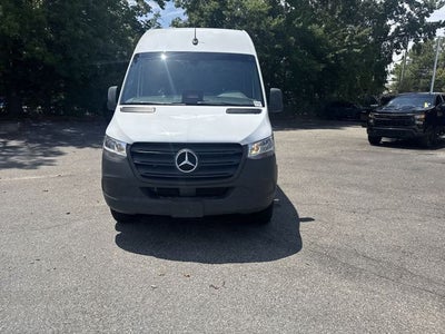 2025 Mercedes-Benz Sprinter 2500 Cargo 144 WB