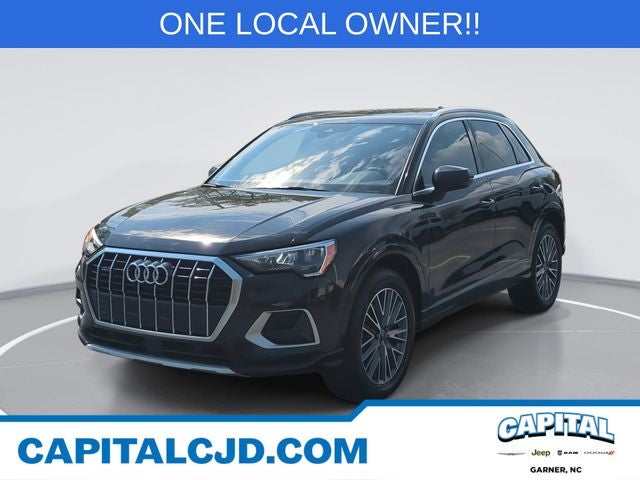 2022 Audi Q3 Premium quattro
