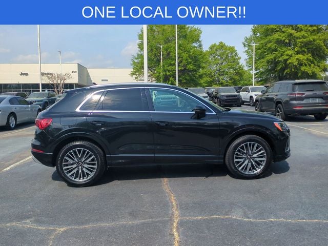 2022 Audi Q3 Premium quattro