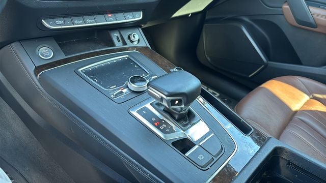 2020 Audi Q5 45 Premium Plus quattro