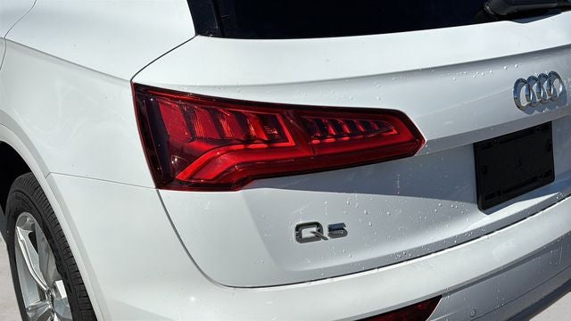 2020 Audi Q5 45 Premium Plus quattro