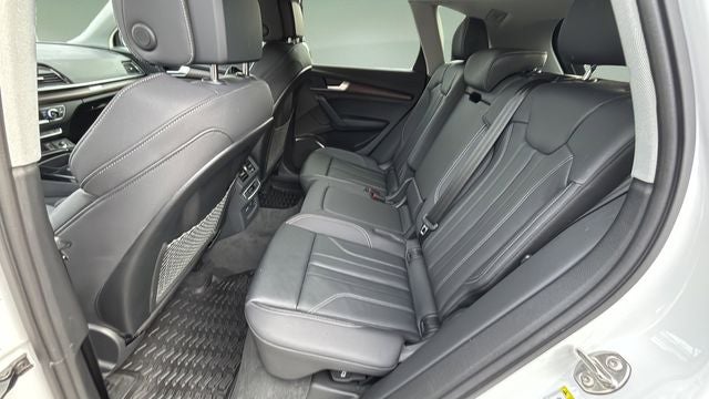 2024 Audi Q5 45 S line Premium quattro