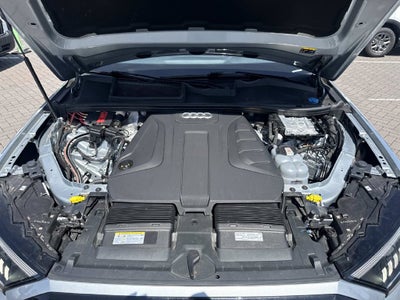 2023 Audi Q7 45 Premium Plus quattro