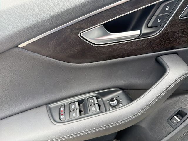 2023 Audi Q7 55 Premium Plus quattro