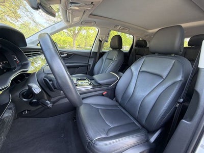 2023 Audi Q7 55 Premium Plus quattro