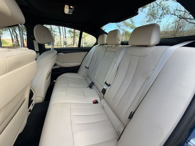 2022 BMW 5 Series 540i